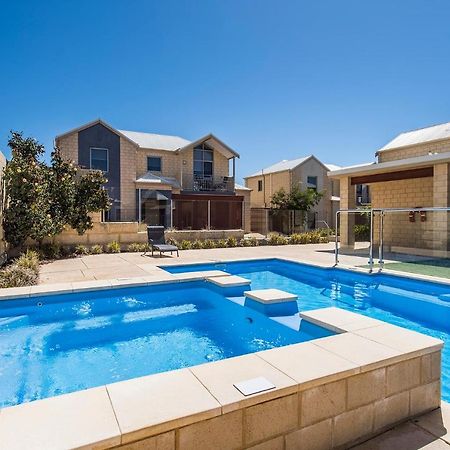 Serenity On The Terrace Mandurah Bagian luar foto
