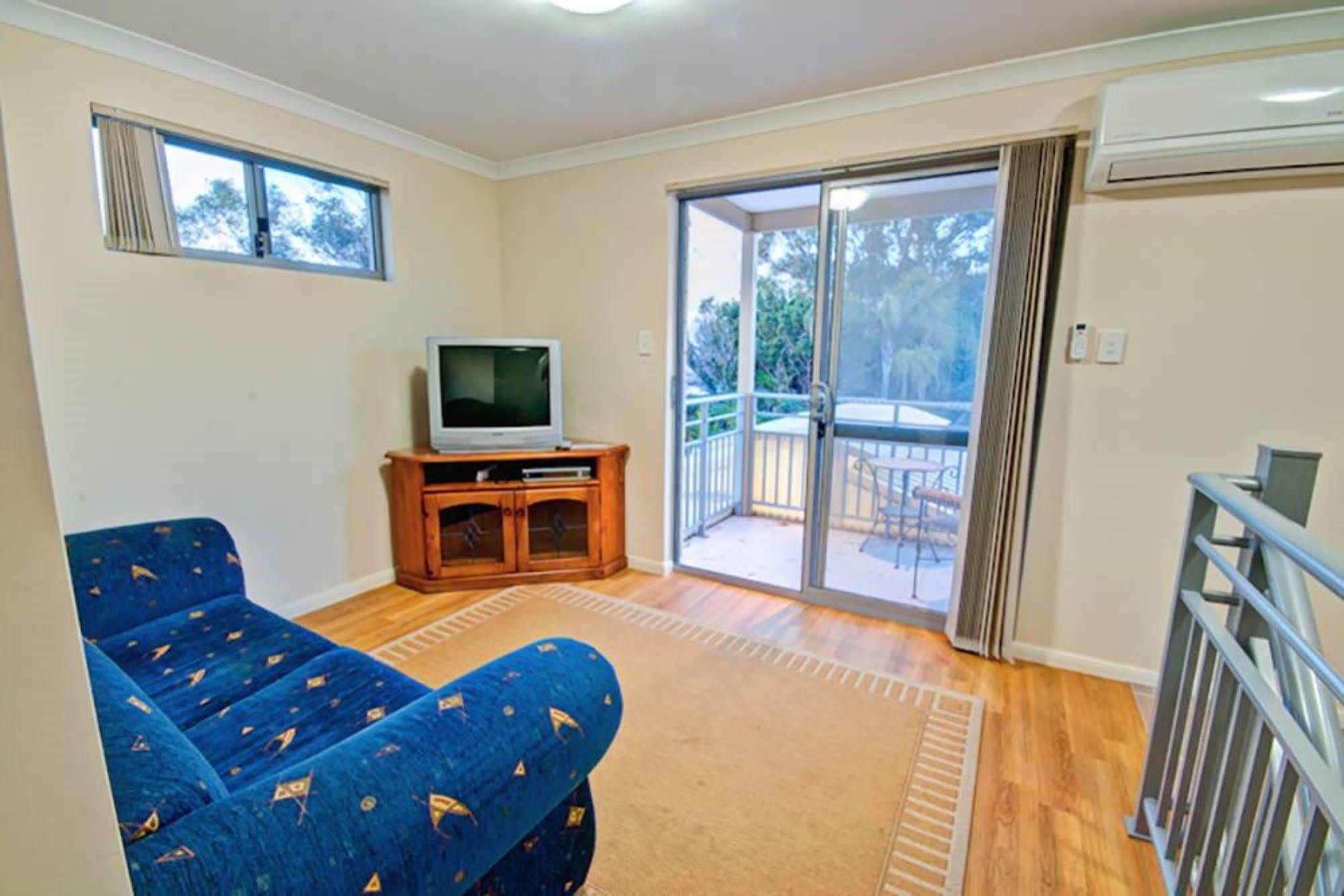 Serenity On The Terrace Mandurah Bagian luar foto