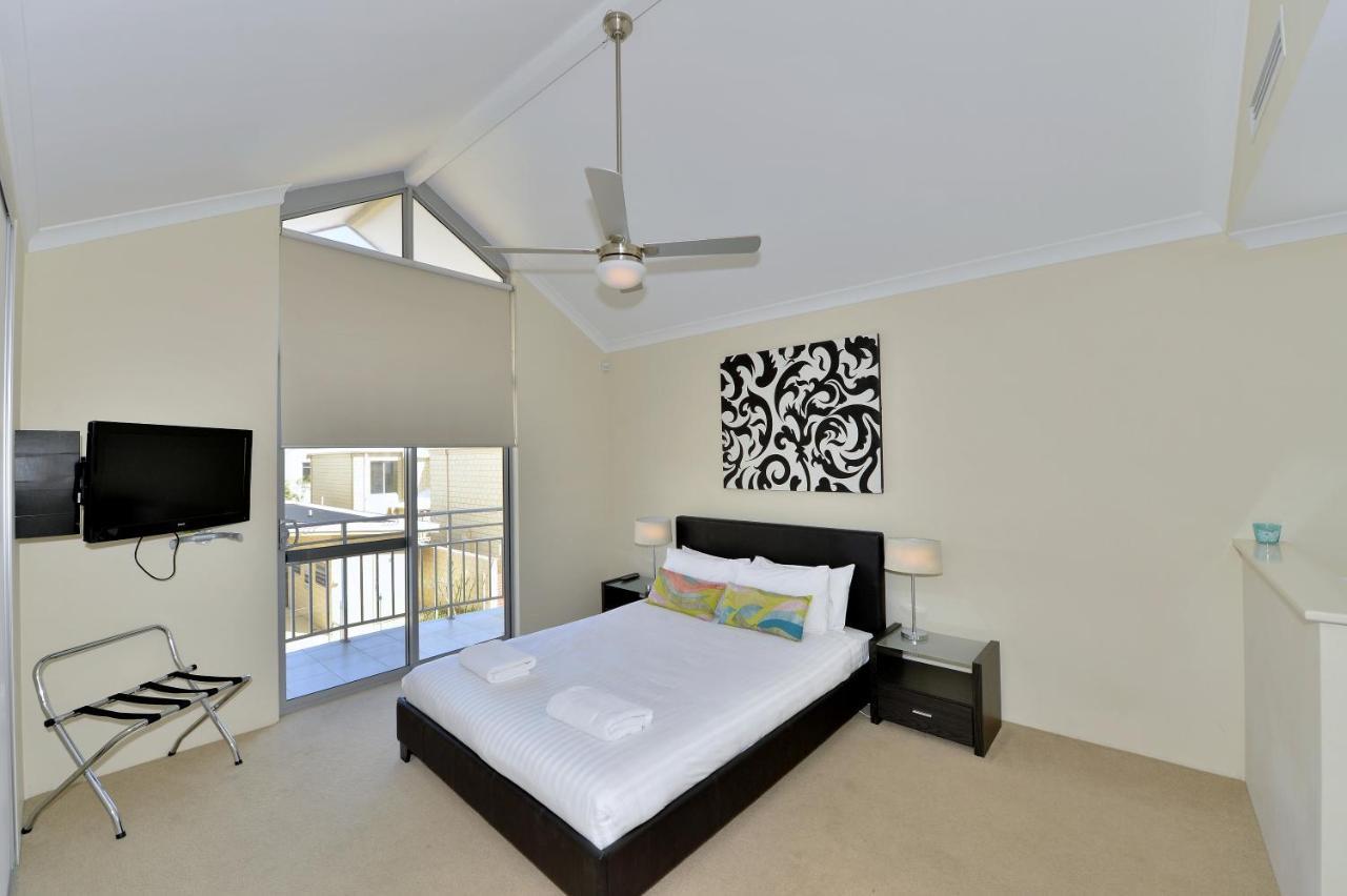 Serenity On The Terrace Mandurah Bagian luar foto
