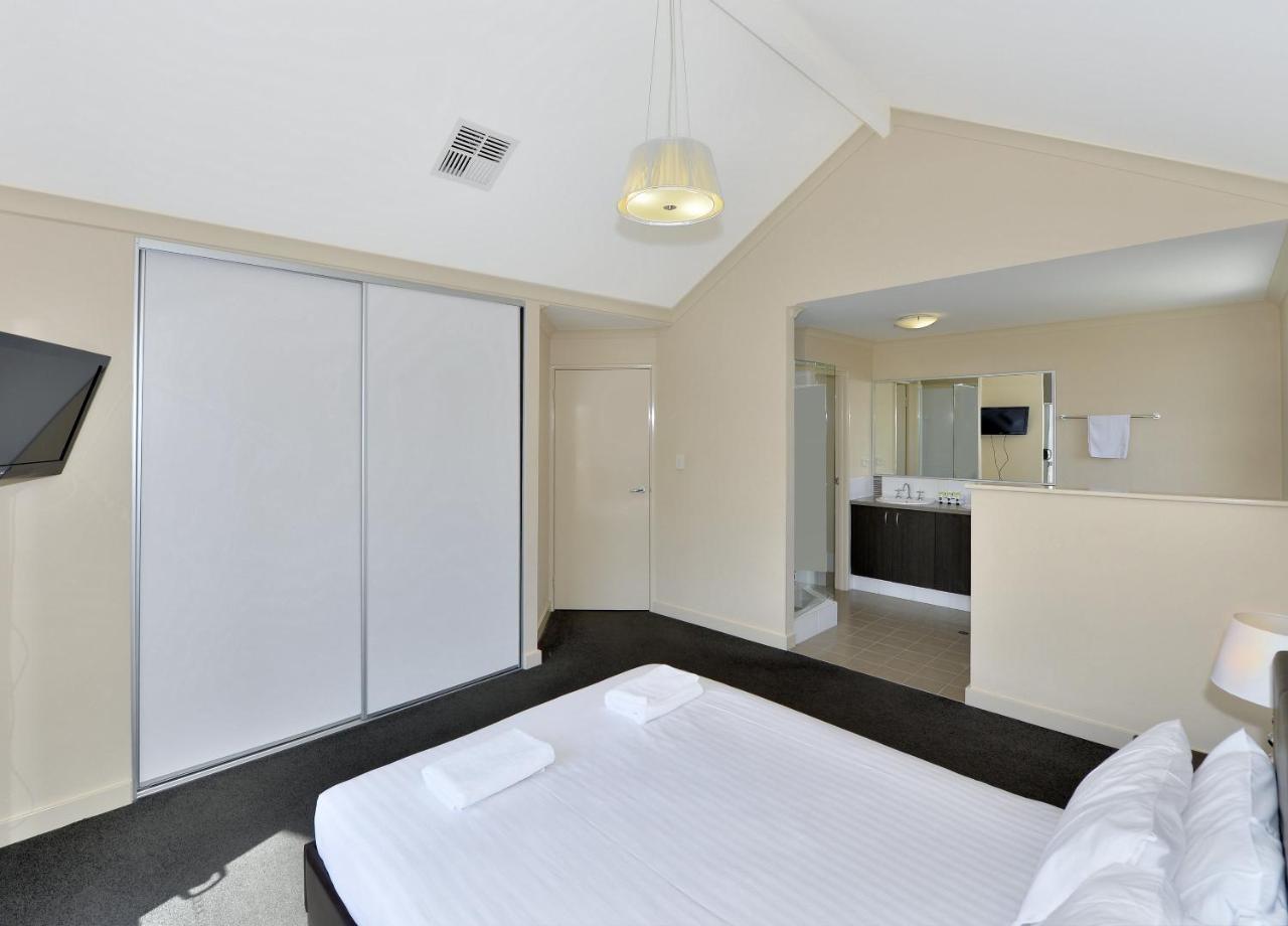 Serenity On The Terrace Mandurah Bagian luar foto
