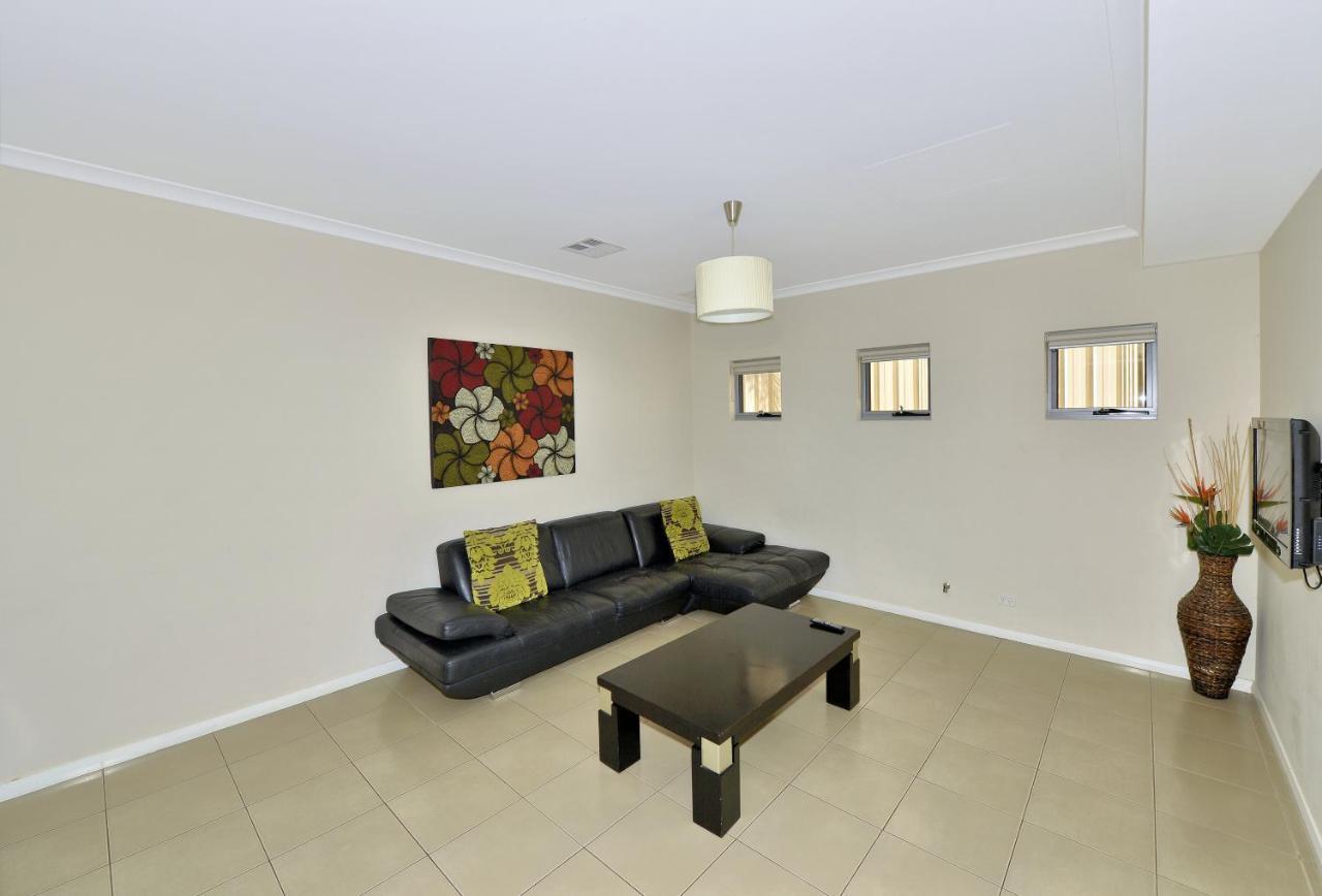 Serenity On The Terrace Mandurah Bagian luar foto