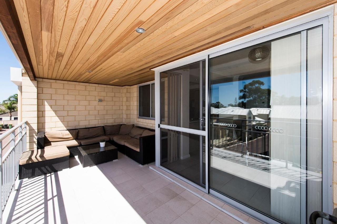 Serenity On The Terrace Mandurah Bagian luar foto