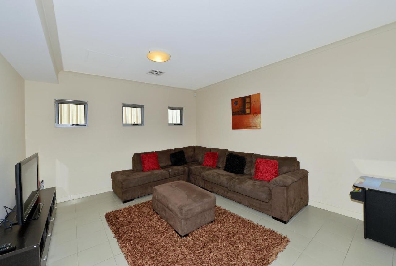 Serenity On The Terrace Mandurah Bagian luar foto