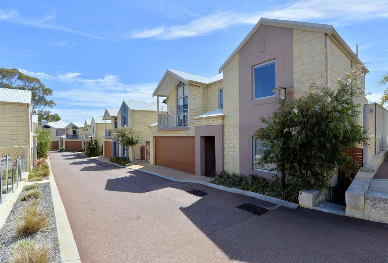 Serenity On The Terrace Mandurah Bagian luar foto